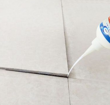 下花园瓷砖空鼓维修公司分享卫生间瓷砖脱落的原因可能有以下几点